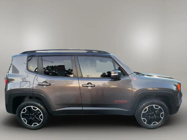 2016 Jeep Renegade Trailhawk