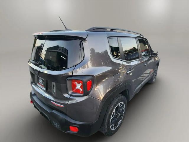 2016 Jeep Renegade Trailhawk