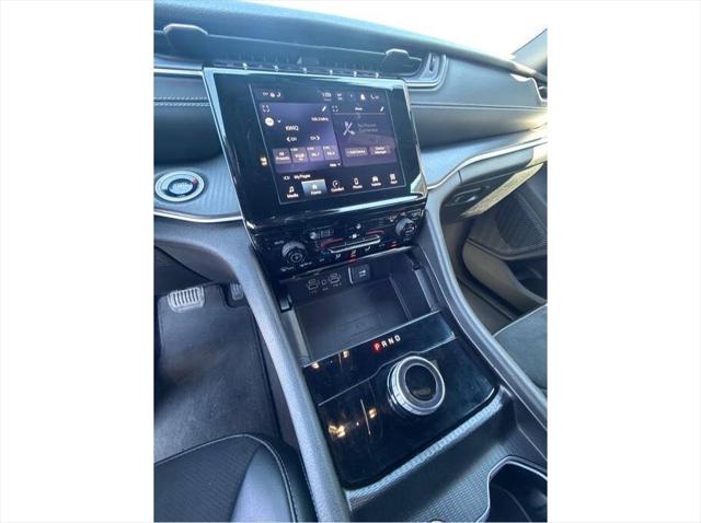 2024 Jeep Grand Cherokee L Altitude 4x4