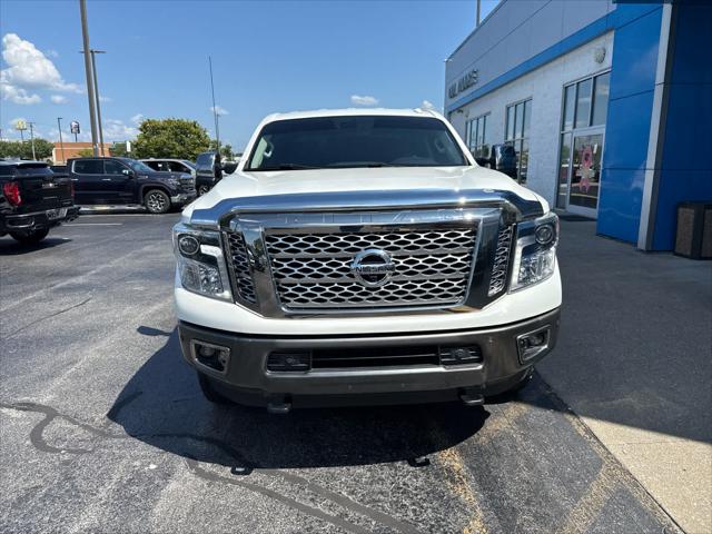 2019 Nissan TITAN XD Platinum Reserve Diesel 2019 Nissan TITAN XD Platinum Reserve Diesel