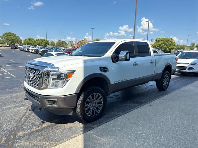 2019 Nissan TITAN XD Platinum Reserve Diesel 2019 Nissan TITAN XD Platinum Reserve Diesel