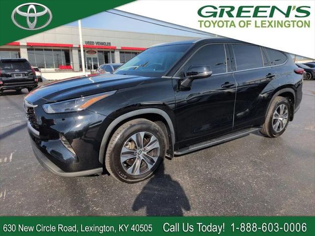2022 Toyota Highlander Hybrid XLE for sale in Lexington, KY