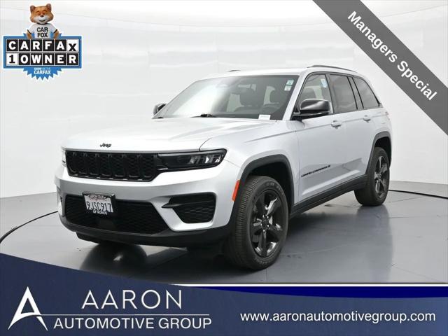 2023 Jeep Grand Cherokee Altitude 4x2 2023 Jeep Grand Cherokee Altitude 4x2