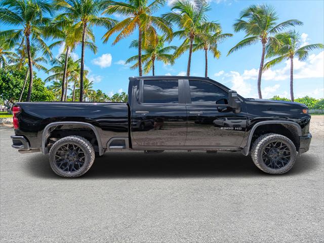 2023 Chevrolet Silverado 2500HD 4WD Crew Cab Standard Bed Custom