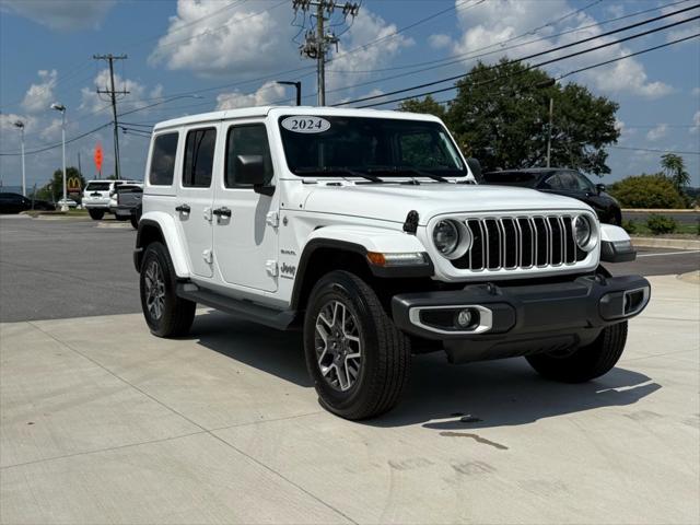 2024 Jeep Wrangler 4-Door Sahara 4x4