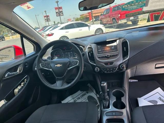 2017 Chevrolet Cruze LT Auto