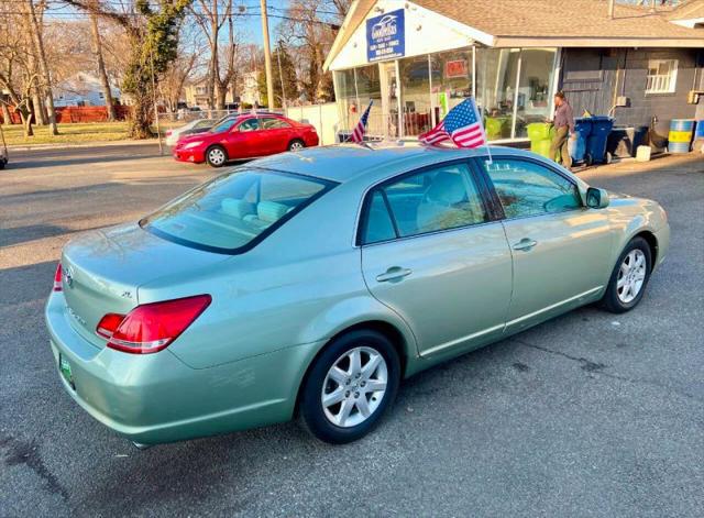 2006 Toyota Avalon XL