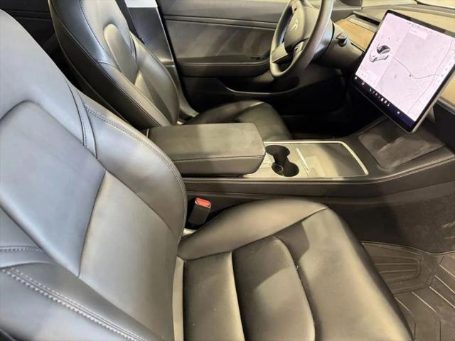 2021 Tesla Model 3 Standard Range Plus Rear-Wheel Drive