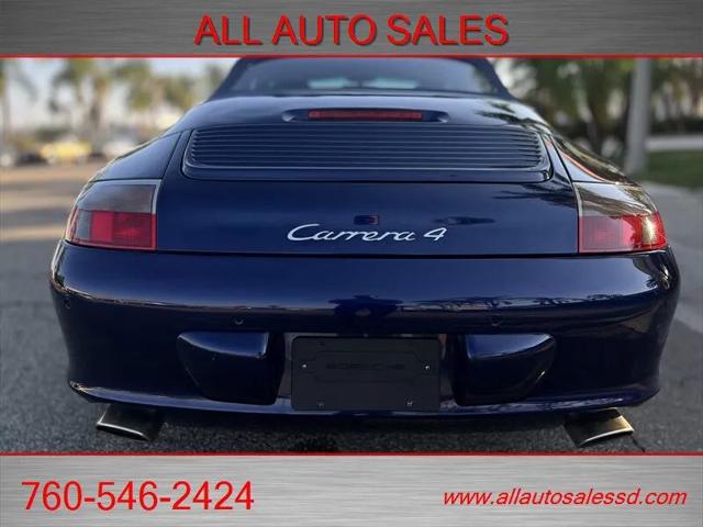2003 Porsche 911 Carrera 4