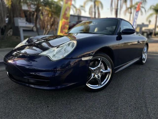 2003 Porsche 911 Carrera 4