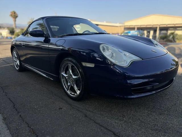 2003 Porsche 911 Carrera 4