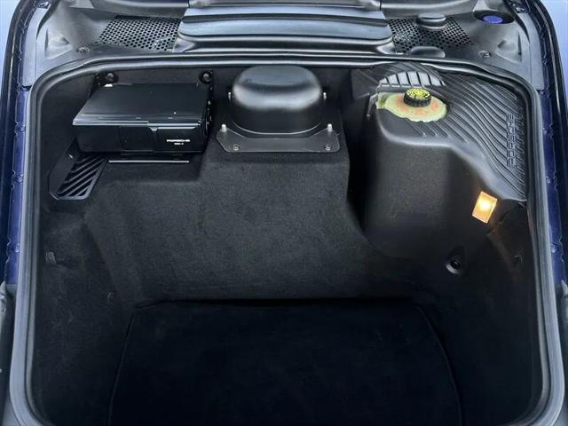 2003 Porsche 911 Carrera 4