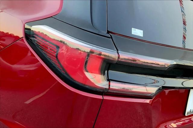 2026 GMC Acadia Elevation FWD