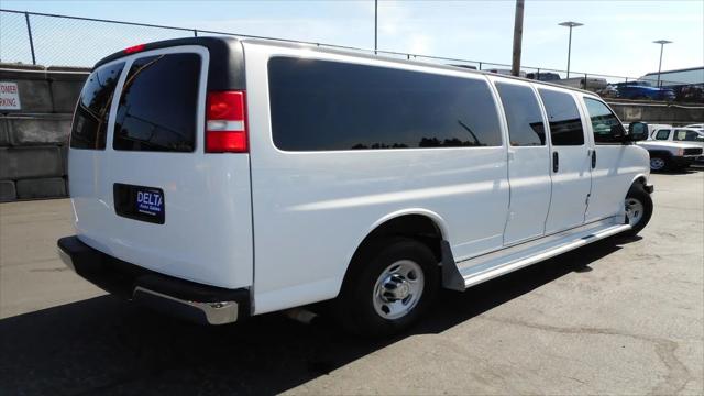 2016 Chevrolet Express LT