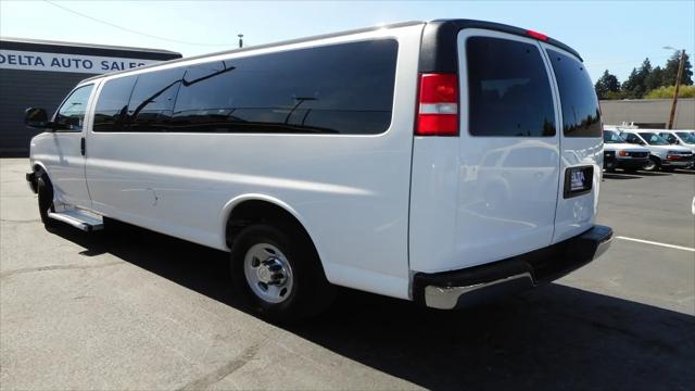 2016 Chevrolet Express LT