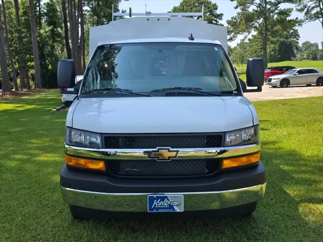 2025 Chevrolet Express Cutaway Work Van