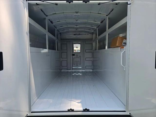 2025 Chevrolet Express Cutaway Work Van