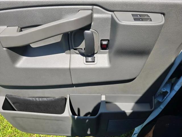 2025 Chevrolet Express Cutaway Work Van