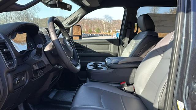 2026 Ram 3500 Tradesman/Big Horn