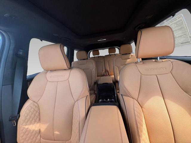 2025 Jeep Grand Cherokee GRAND CHEROKEE L SUMMIT RESERVE 4X4