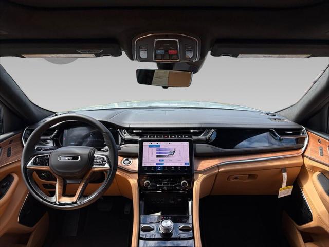 2025 Jeep Grand Cherokee GRAND CHEROKEE L SUMMIT RESERVE 4X4