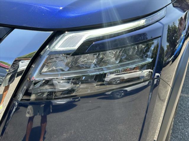 2022 Nissan Pathfinder SV 4WD [11]