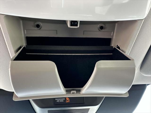 2022 Nissan Pathfinder SV 4WD [36]