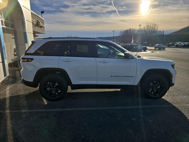 2025 Jeep Grand Cherokee GRAND CHEROKEE ALTITUDE X 4X4