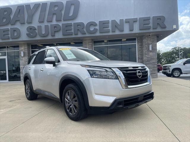 2023 Nissan Pathfinder SV 4WD 2023 Nissan Pathfinder SV 4WD