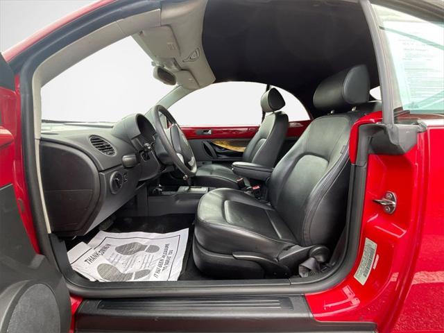 2008 Volkswagen New Beetle 2.5