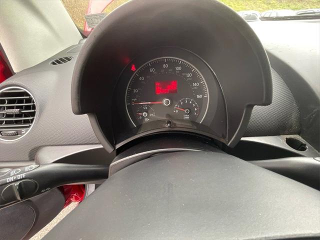 2008 Volkswagen New Beetle 2.5