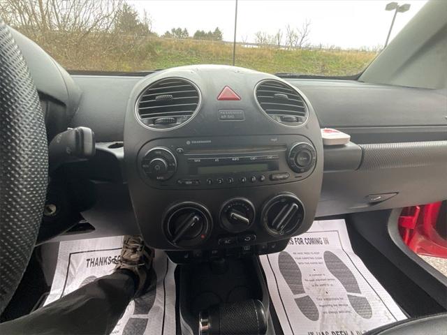 2008 Volkswagen New Beetle 2.5