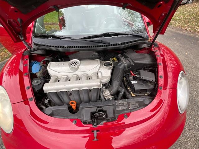 2008 Volkswagen New Beetle 2.5