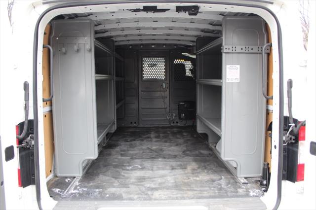 2021 Nissan 1500 SV Standard Roof V6