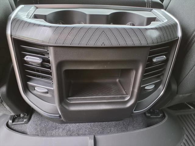 2025 Ram 1500 Big Horn Crew Cab 4x4 57 Box