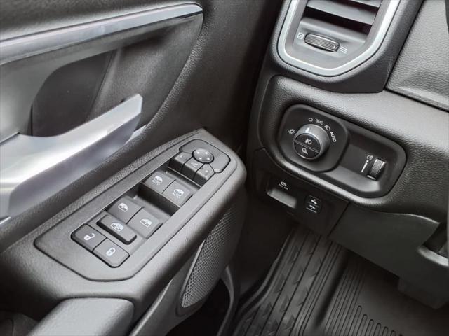 2025 Ram 1500 Big Horn Crew Cab 4x4 57 Box
