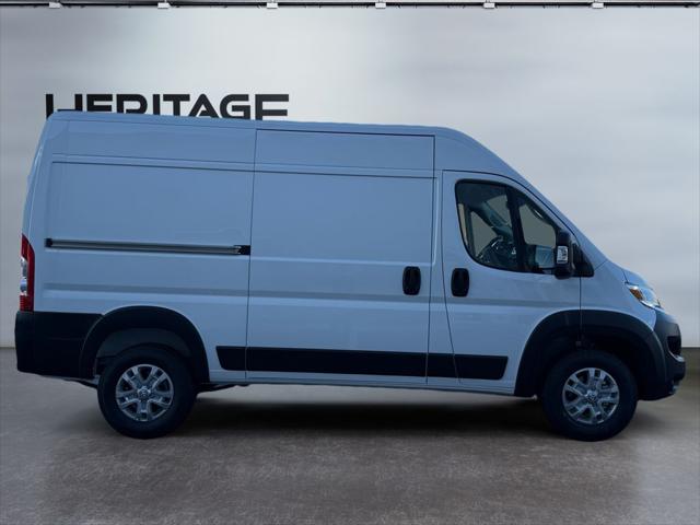 2026 Ram ProMaster Cargo Van SLT