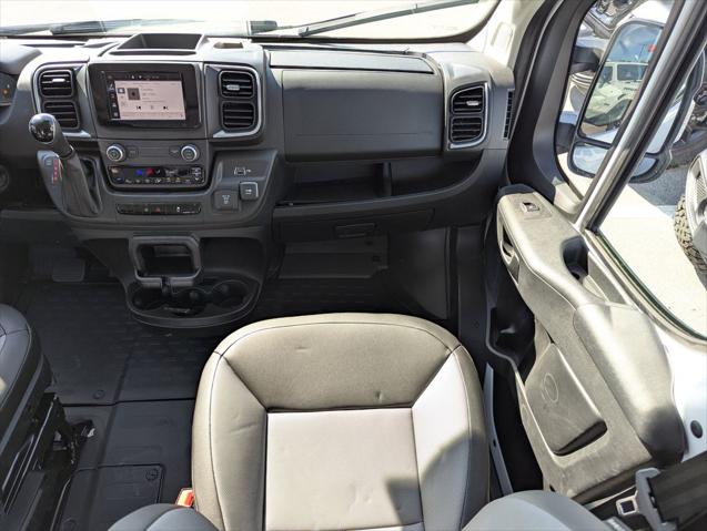 2026 Ram ProMaster Cargo Van SLT Low Roof 136" WB