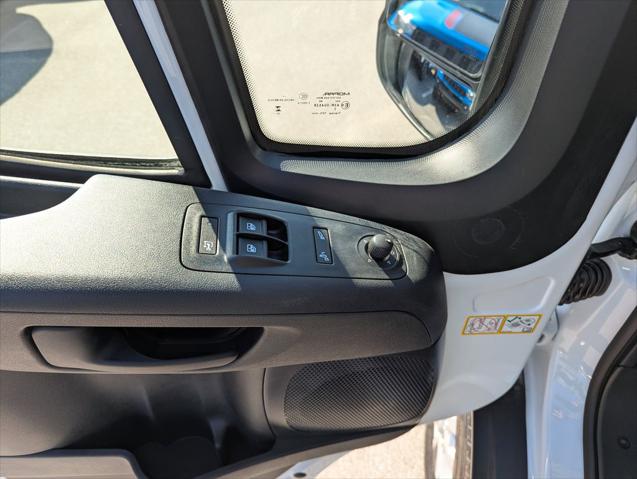 2026 Ram ProMaster Cargo Van SLT Low Roof 136" WB