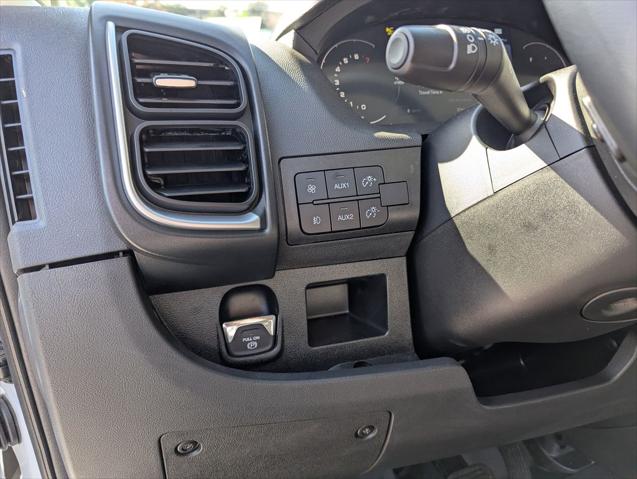 2026 Ram ProMaster Cargo Van SLT Low Roof 136" WB