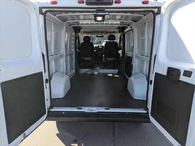 2026 Ram ProMaster Cargo Van SLT Low Roof 136" WB