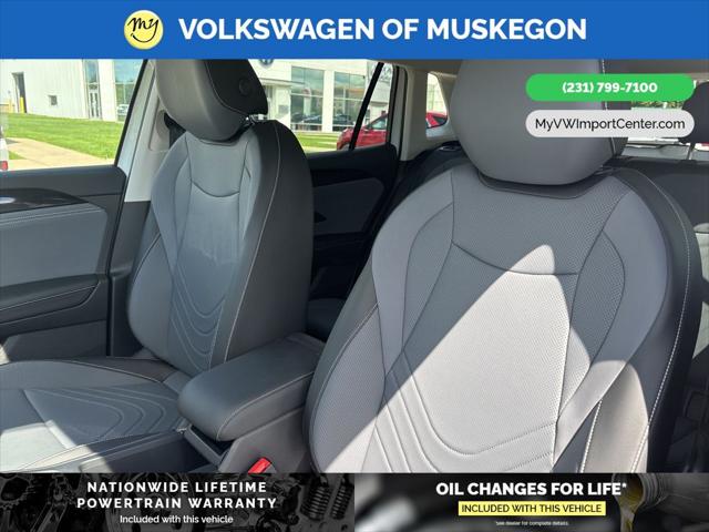 2025 Volkswagen Tiguan 2.0T SE