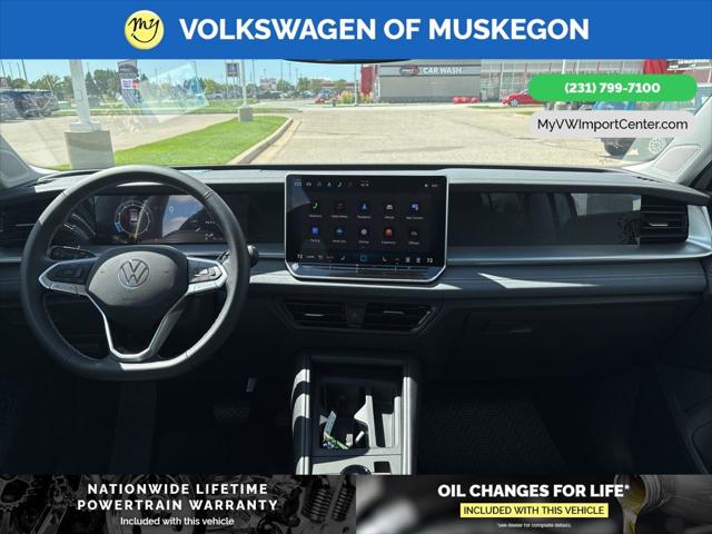 2025 Volkswagen Tiguan 2.0T SE