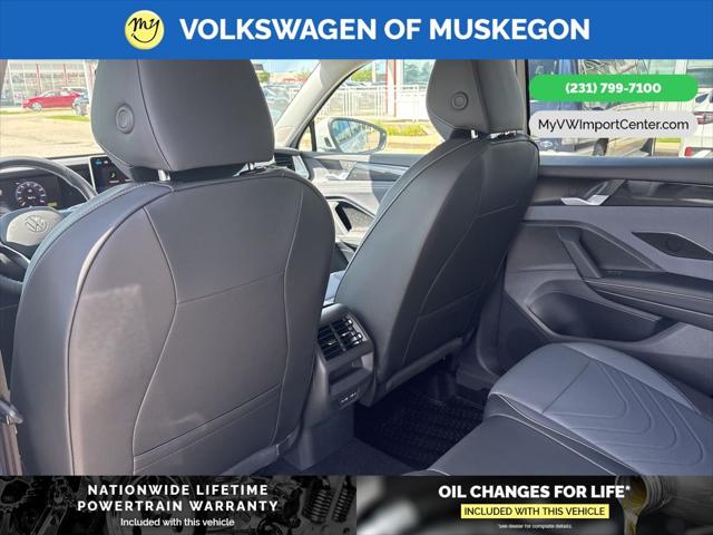 2025 Volkswagen Tiguan 2.0T SE