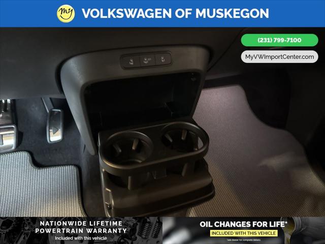 2025 Volkswagen ID. Buzz Pro S