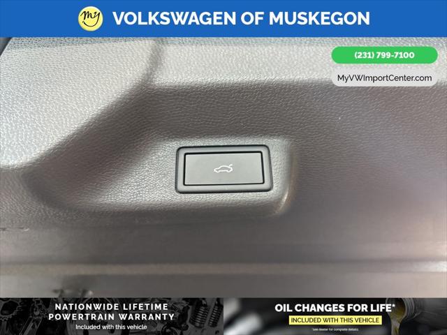 2025 Volkswagen ID. Buzz Pro S