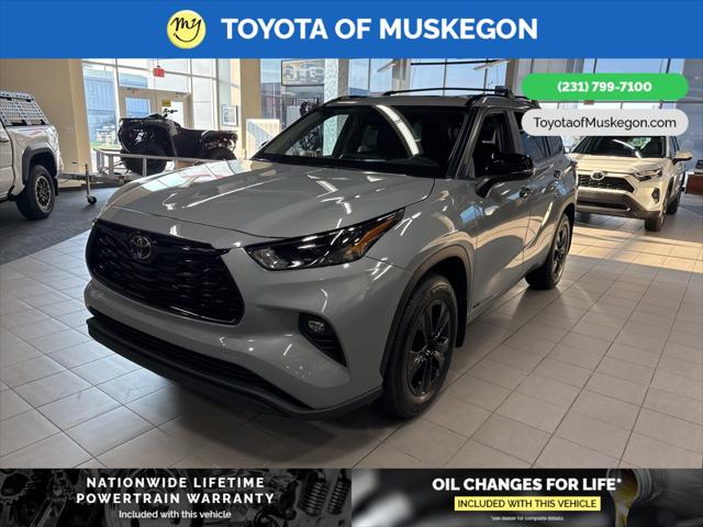 2025 Toyota Highlander Hybrid XLE