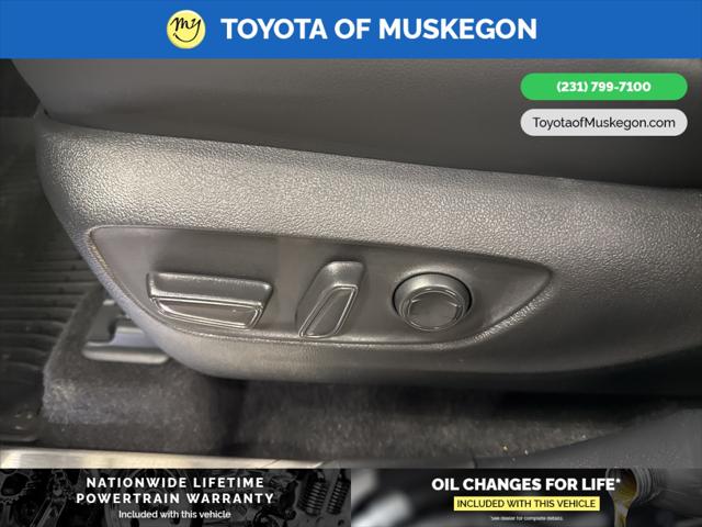 2025 Toyota Highlander Hybrid XLE