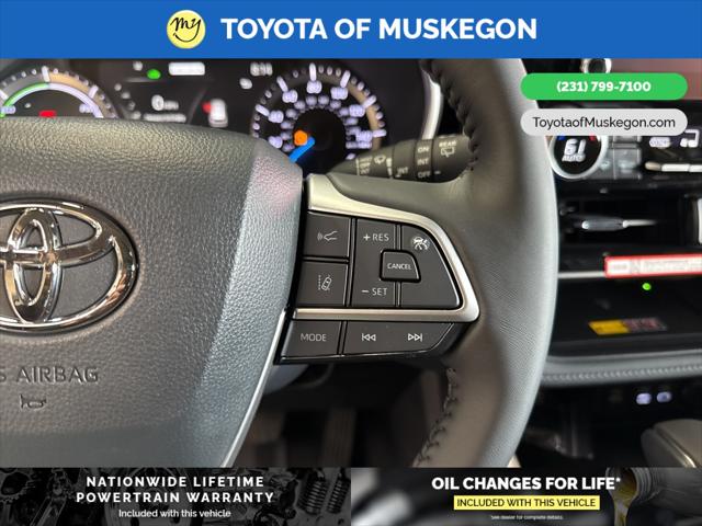 2025 Toyota Highlander Hybrid XLE
