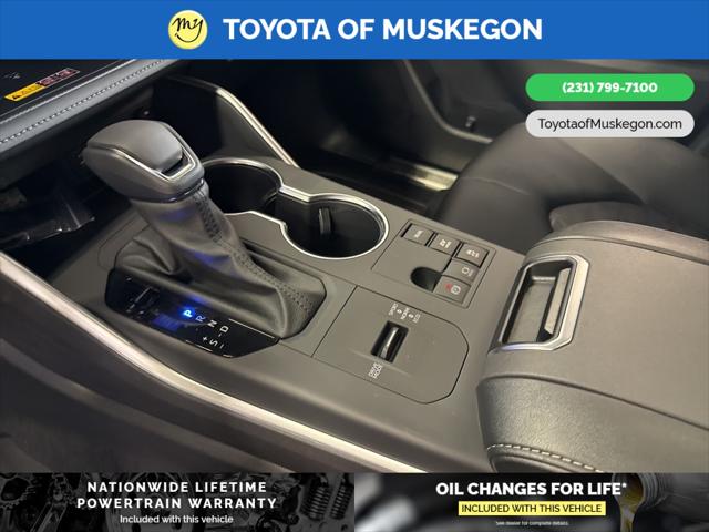 2025 Toyota Highlander Hybrid XLE